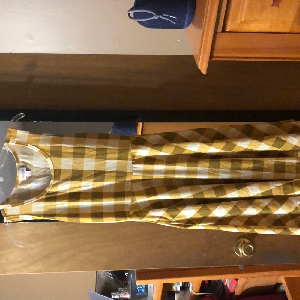 Lularoe small nicki